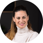 Luciana Torrents, Advocada d’estrangeria, Conesa Legal