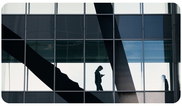 Los derechos mínimos de los socios minoritarios en una Sociedad Limitada en España