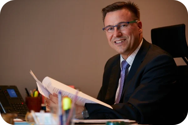 JOS JOSEP DESPACHO-1-rounded